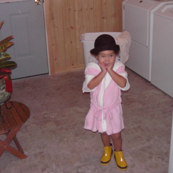 Meet your Posher, Kennedy - Picture 1 of 1